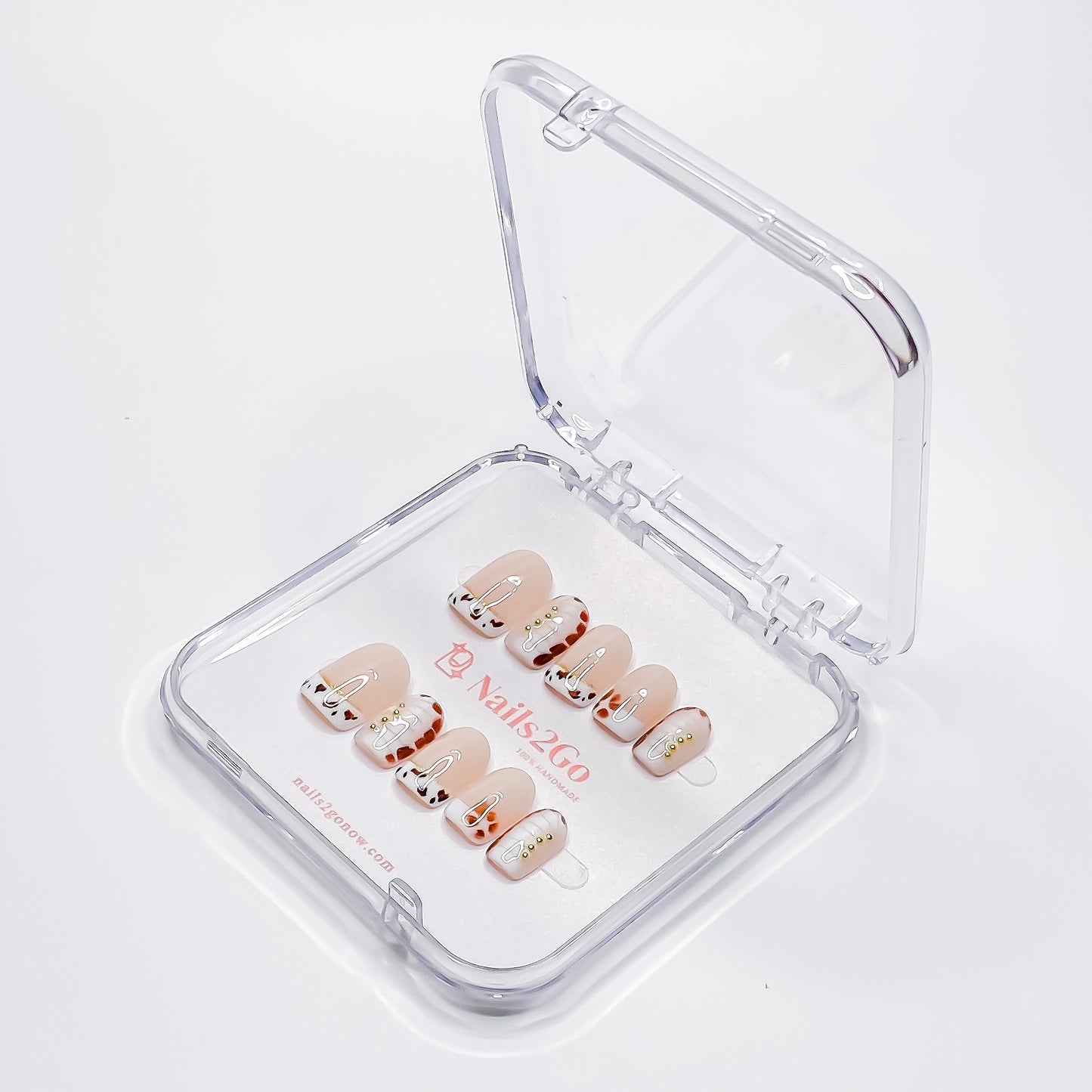 Peach Claw Clip Nails