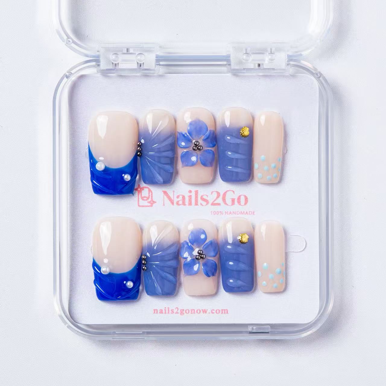 Blue Floral Pearl Press‑ons